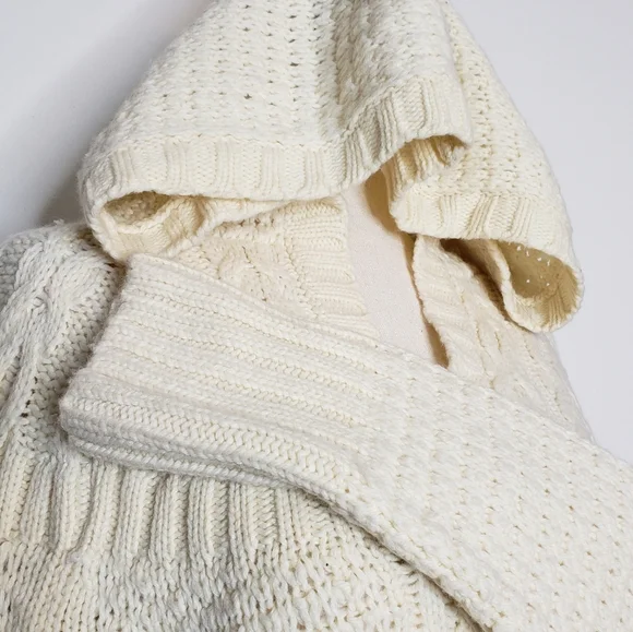 Old Navy Angora Wool Rabbit Cream Sweater Hoodie Textured Tight Knit Comfy Rare